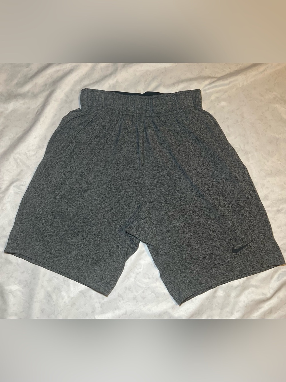 Nike Men's Yoga Dri-FIT Training Shorts Dark Gray Heather Small DB4199-010